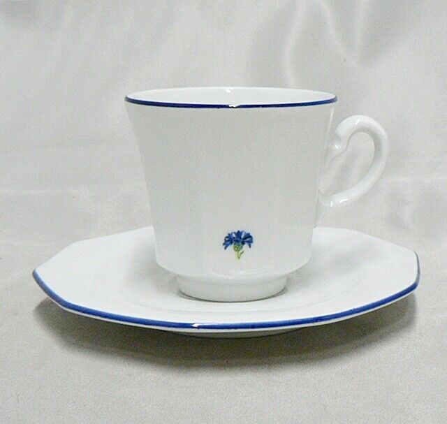 Boda Shop Demitasse Cup & Saucer (4)